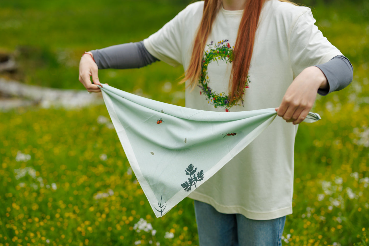 Light scarf "Touch of Meadow”