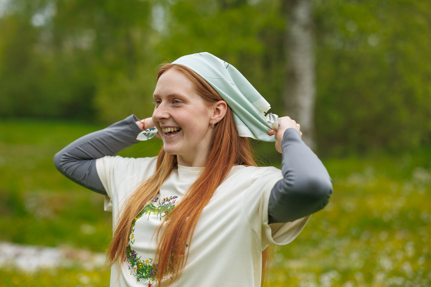 Light scarf "Touch of Meadow”