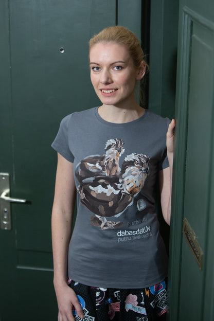 Kokvilnas T-krekls “Es atbalstu Dabasdati.lv putnu tiešraides” ar zivjērgļiem